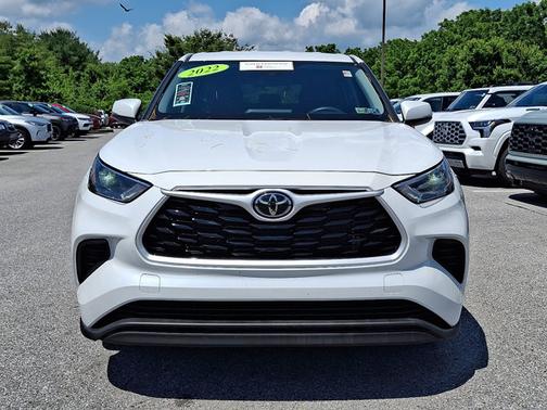 2022 Toyota Highlander L