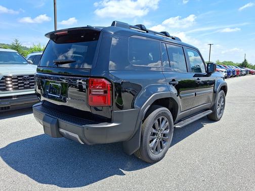 2025 Toyota Land Cruiser