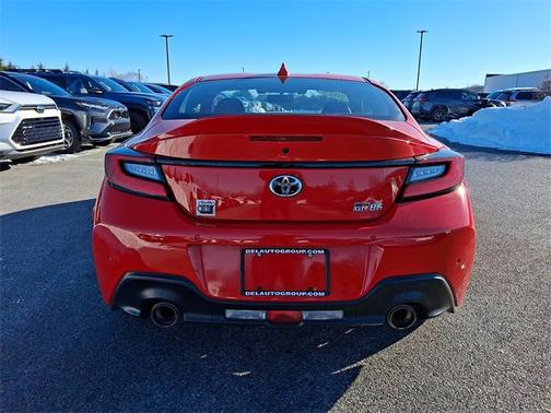 2025 Toyota GR86 Premium