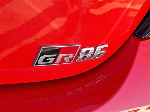 2025 Toyota GR86 Premium