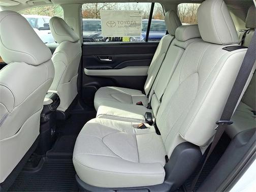 2026 Toyota Grand Highlander Hybrid Limited