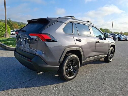 2021 Toyota RAV4 Hybrid LE