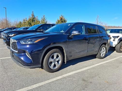 2022 Toyota Highlander L