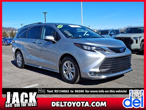 2024 Toyota Sienna XLE
