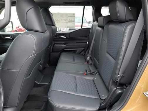 2026 Toyota Land Cruiser 