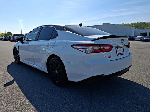 Super White 2019 Toyota Camry LE