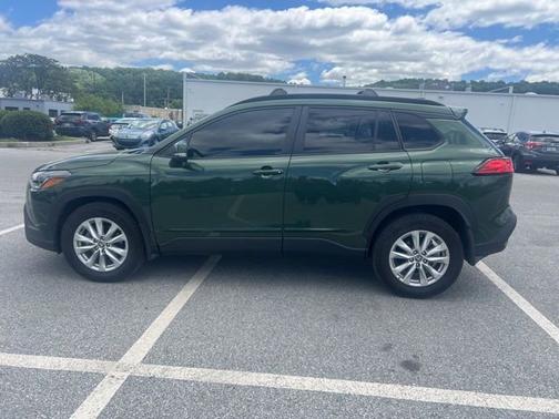 Cypress 2024 Toyota Corolla Cross LE