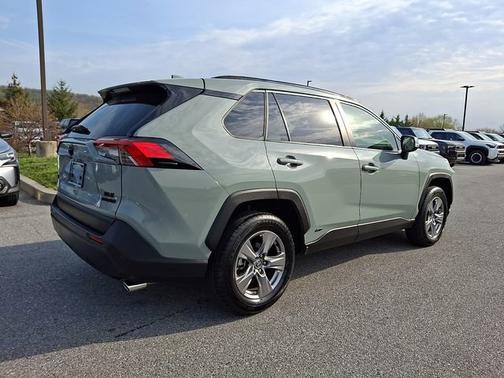 Lunar Rock   6X3 2023 Toyota RAV4 Hybrid XLE