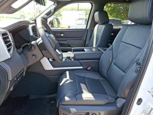 2025 Toyota Tundra Platinum Hybrid