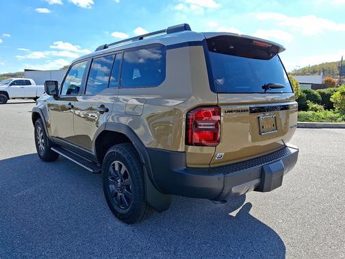 2025 Toyota Land Cruiser