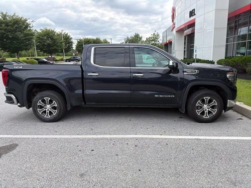 Titanium Rush Metallic 2025 GMC Sierra 1500 SLT