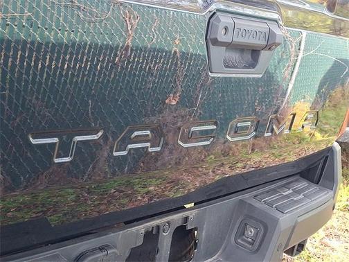 2024 Toyota Tacoma SR