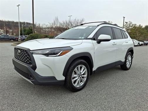 2022 Toyota Corolla Cross LE