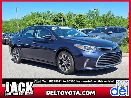 Parisian Night Pearl 8W6 2018 Toyota Avalon XLE
