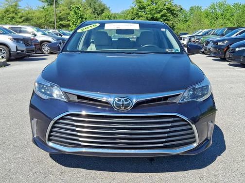 Parisian Night Pearl 8W6 2018 Toyota Avalon XLE