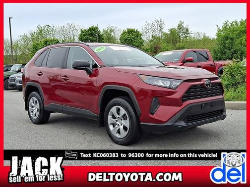 Ruby Flare Pearl 3T3 2019 Toyota RAV4 LE