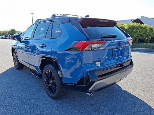 2025 Toyota RAV4 Hybrid XSE