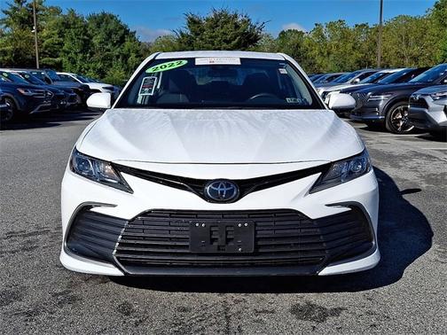 2022 Toyota Camry LE