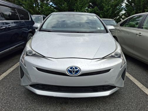 Classic Silver Metallic 2016 Toyota Prius Four