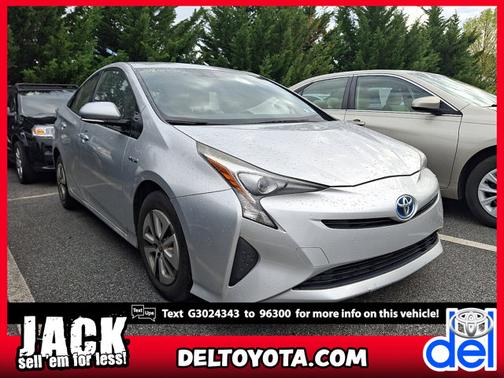 Classic Silver Metallic 2016 Toyota Prius Four