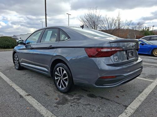 2024 Volkswagen Jetta S