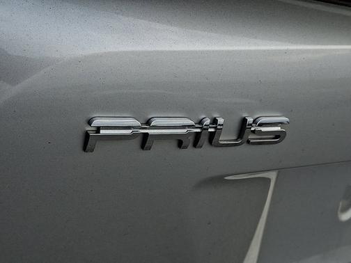 2018 Toyota Prius Two