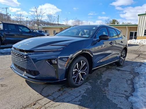 2026 Toyota Crown Signia XLE