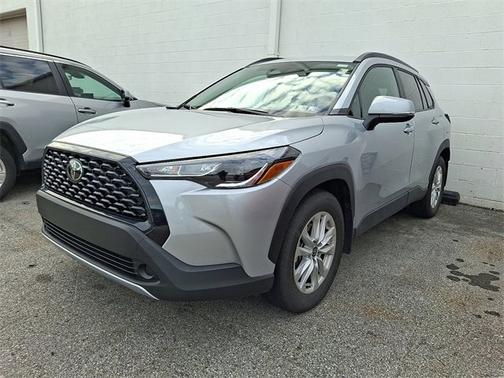 2023 Toyota Corolla Cross LE