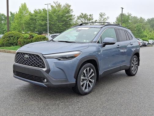 2022 Toyota Corolla Cross XLE