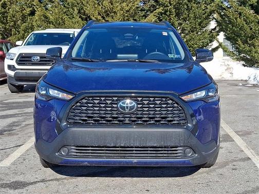 2025 Toyota Corolla Cross LE