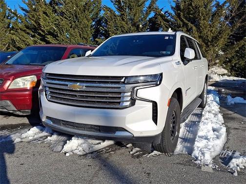 2023 Chevrolet Suburban High Country