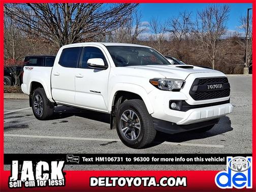 2017 Toyota Tacoma SR