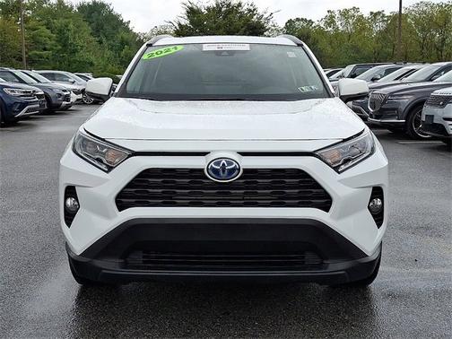 2021 Toyota RAV4 Hybrid XLE