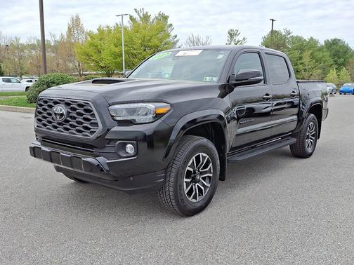 2023 Toyota Tacoma TRD Sport