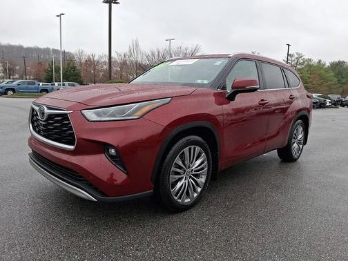 Ruby Flare Pearl 2021 Toyota Highlander Platinum