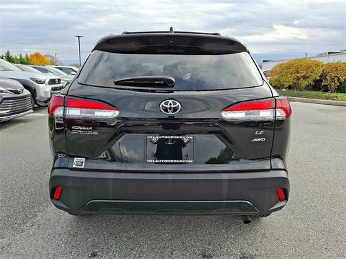 2025 Toyota Corolla Cross LE