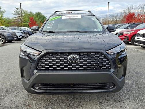 2025 Toyota Corolla Cross LE