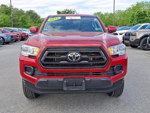 2022 Toyota Tacoma SR