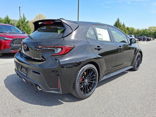 2025 Toyota GR Corolla Core