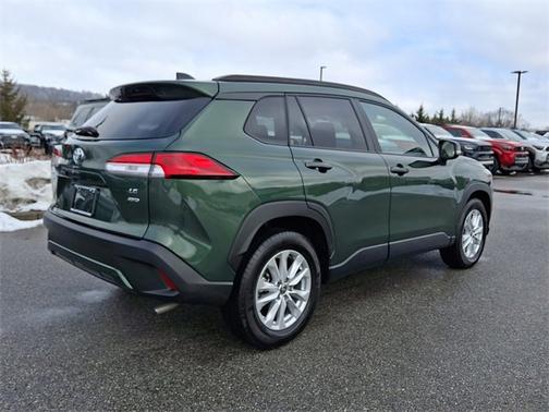 2025 Toyota Corolla Cross LE