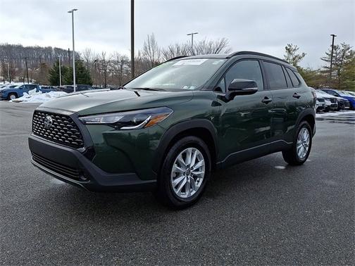 2025 Toyota Corolla Cross LE