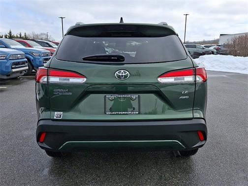 2025 Toyota Corolla Cross LE