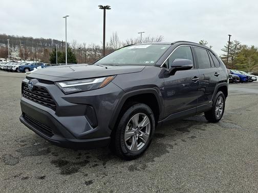 2024 Toyota RAV4 Hybrid XLE