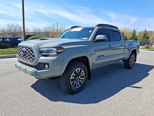 Lunar Rock 2022 Toyota Tacoma TRD Sport