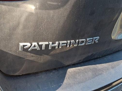 Gun Metallic 2019 Nissan Pathfinder S