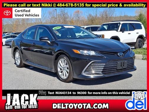 2022 Toyota Camry LE