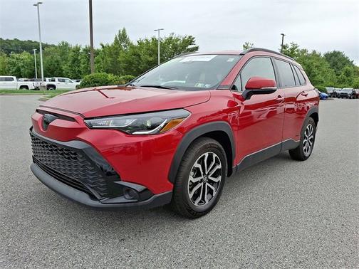 2024 Toyota Corolla Cross Hybrid SE