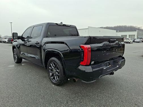 2022 Toyota Tundra Platinum