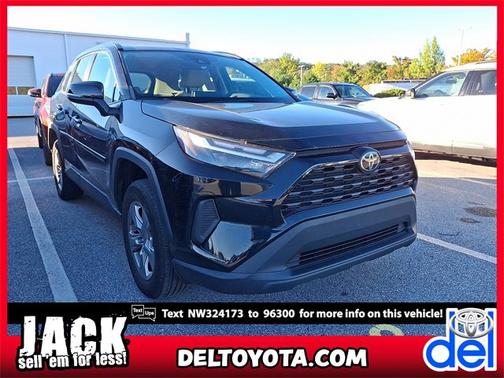 2022 Toyota RAV4 XLE