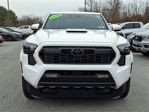 2025 Toyota Tacoma TRD Sport